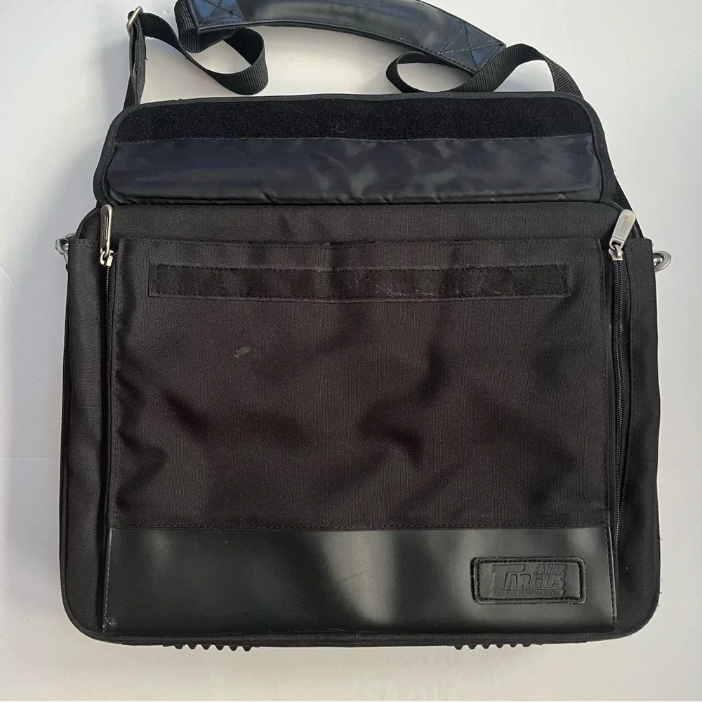 Vintage Targus Air Laptop Briefcase 15